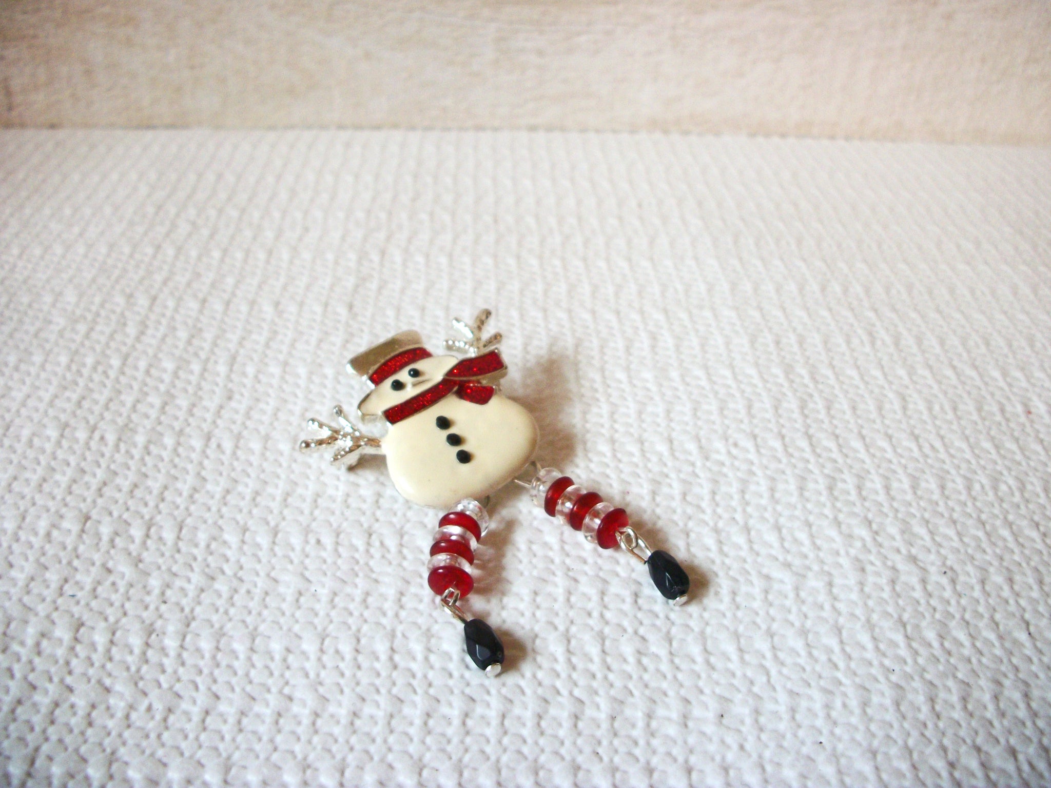 Retro Snowman Wiggle Legs Brooch 53020