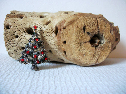 Vintage Rhinestones Christmas Brooch 40320