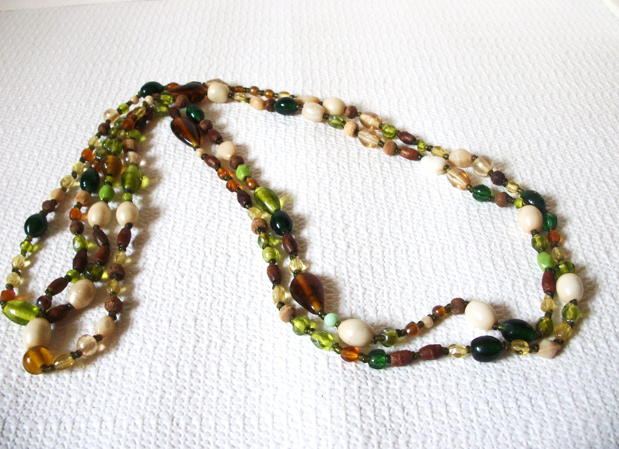 Vintage Glass 60 Inch Necklace 40320