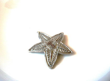 Vintage Cynthia Webb Pewter Starfish Brooch Pin 120520