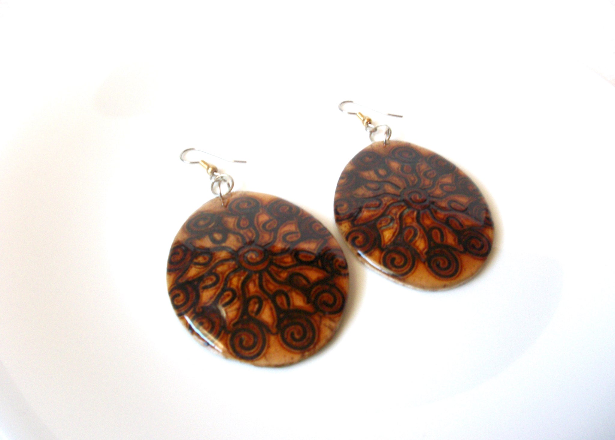 Retro Large Shell Earrings 120520