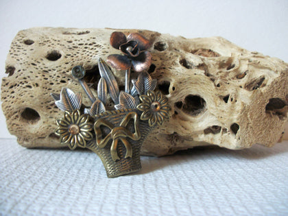 Vintage Floral Brass Copper Brooch 40420
