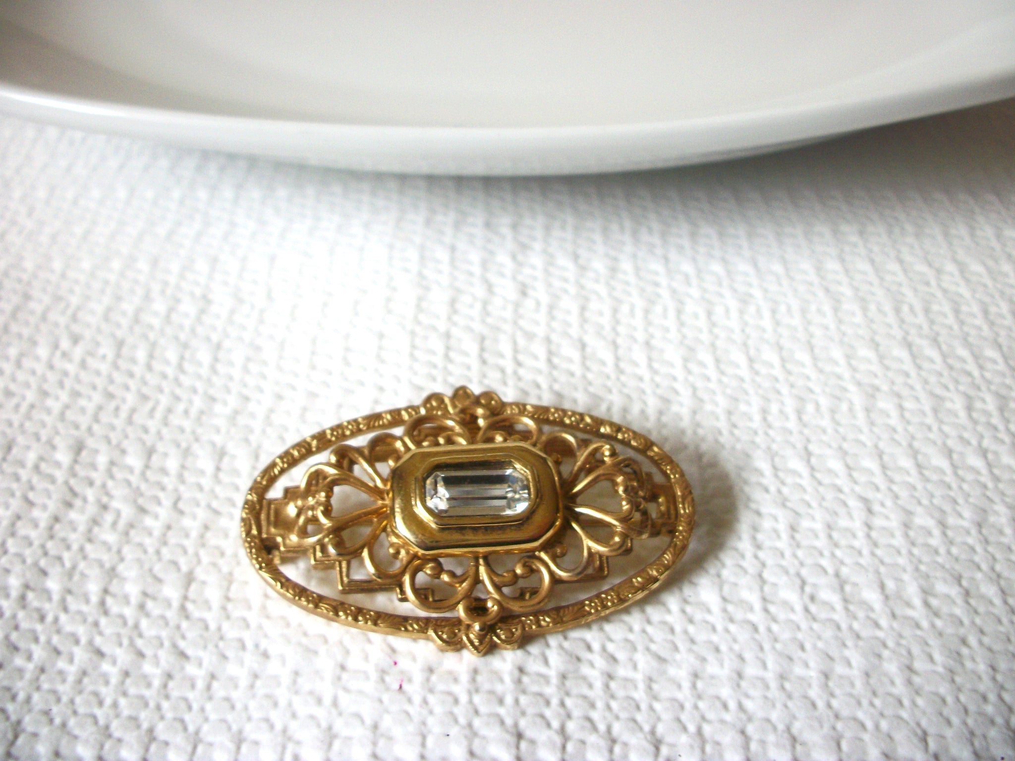 Victorian Glass Brooch 40420