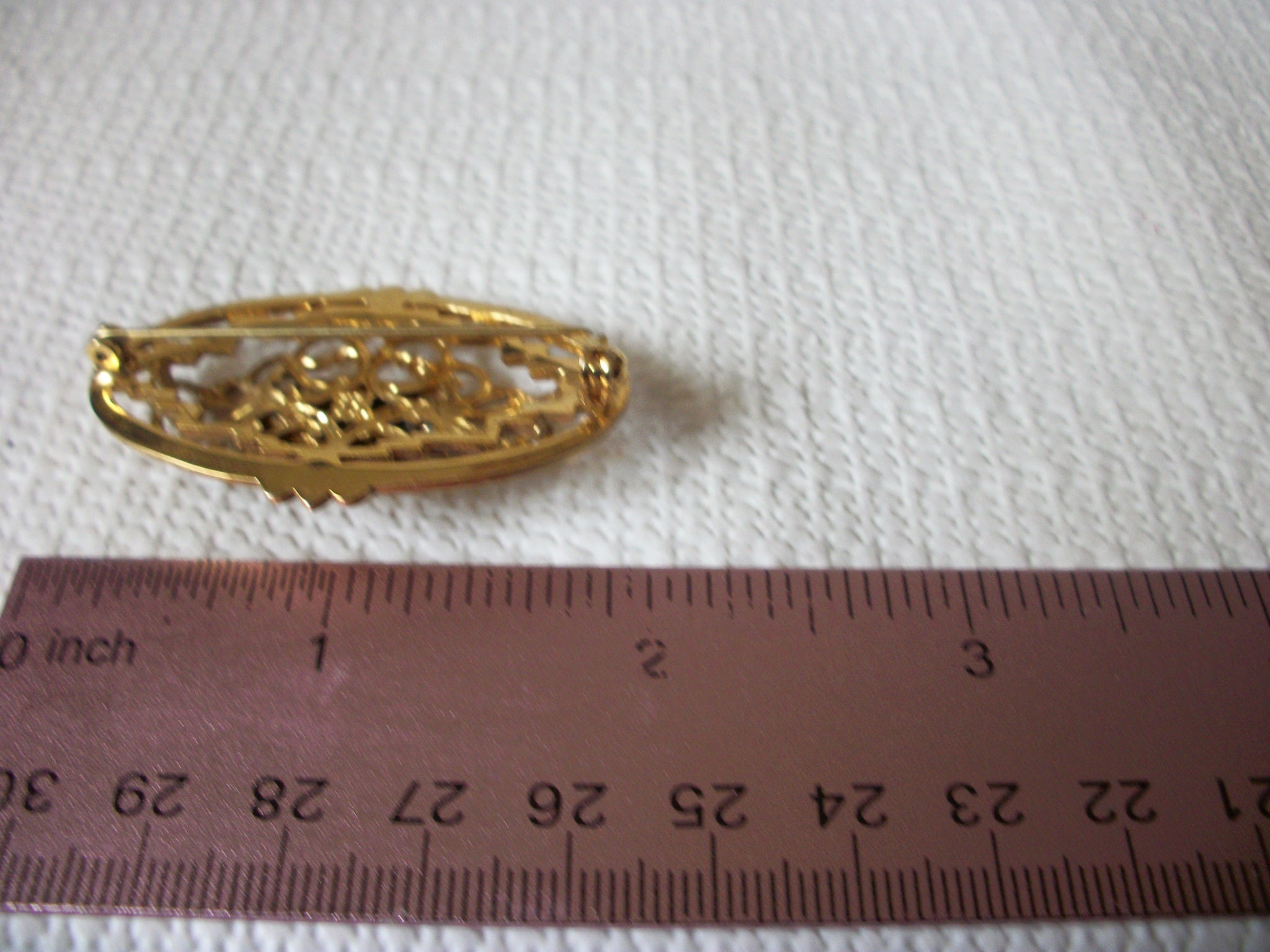 Victorian Glass Brooch 40420