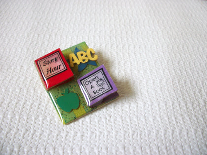 Designs By Lucinda, Book Pins By Lucinda 60220