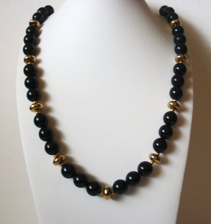 Vintage Black Gold Necklace 40620