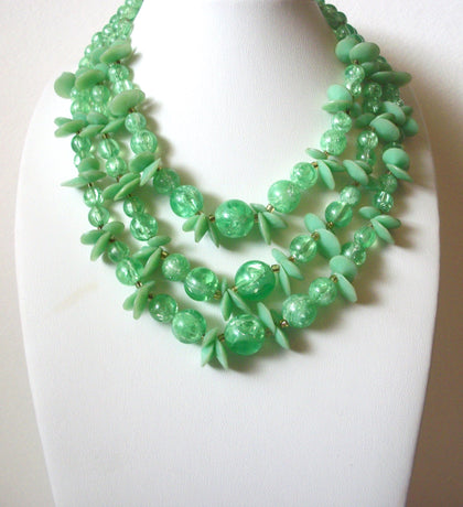 Vintage HONGKONG 1950 Green Necklace 40620