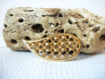 Vintage Scroll Work Leaf Brooch 40620