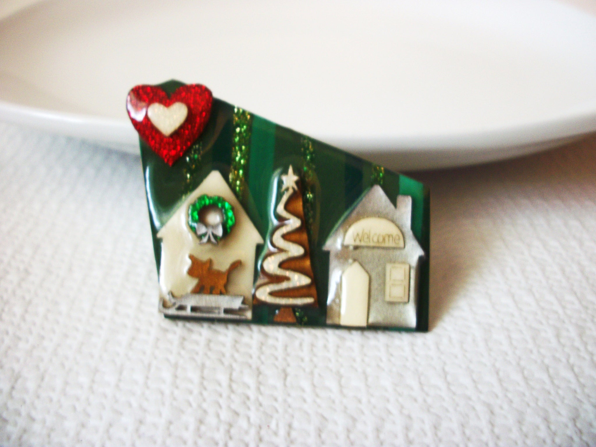 Lucinda Vintage Christmas House Pins 40720