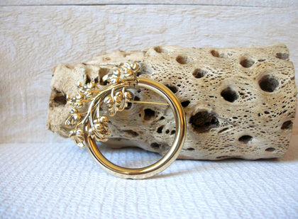 Vintage Circle Leaves Brooch 60320