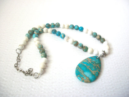 Southwestern Howlite Turquoise Stone Necklace 121420