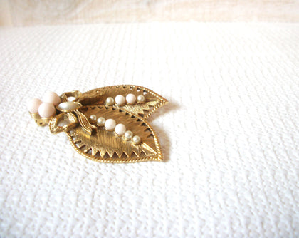 Vintage Glass Pearl Brooch 60320