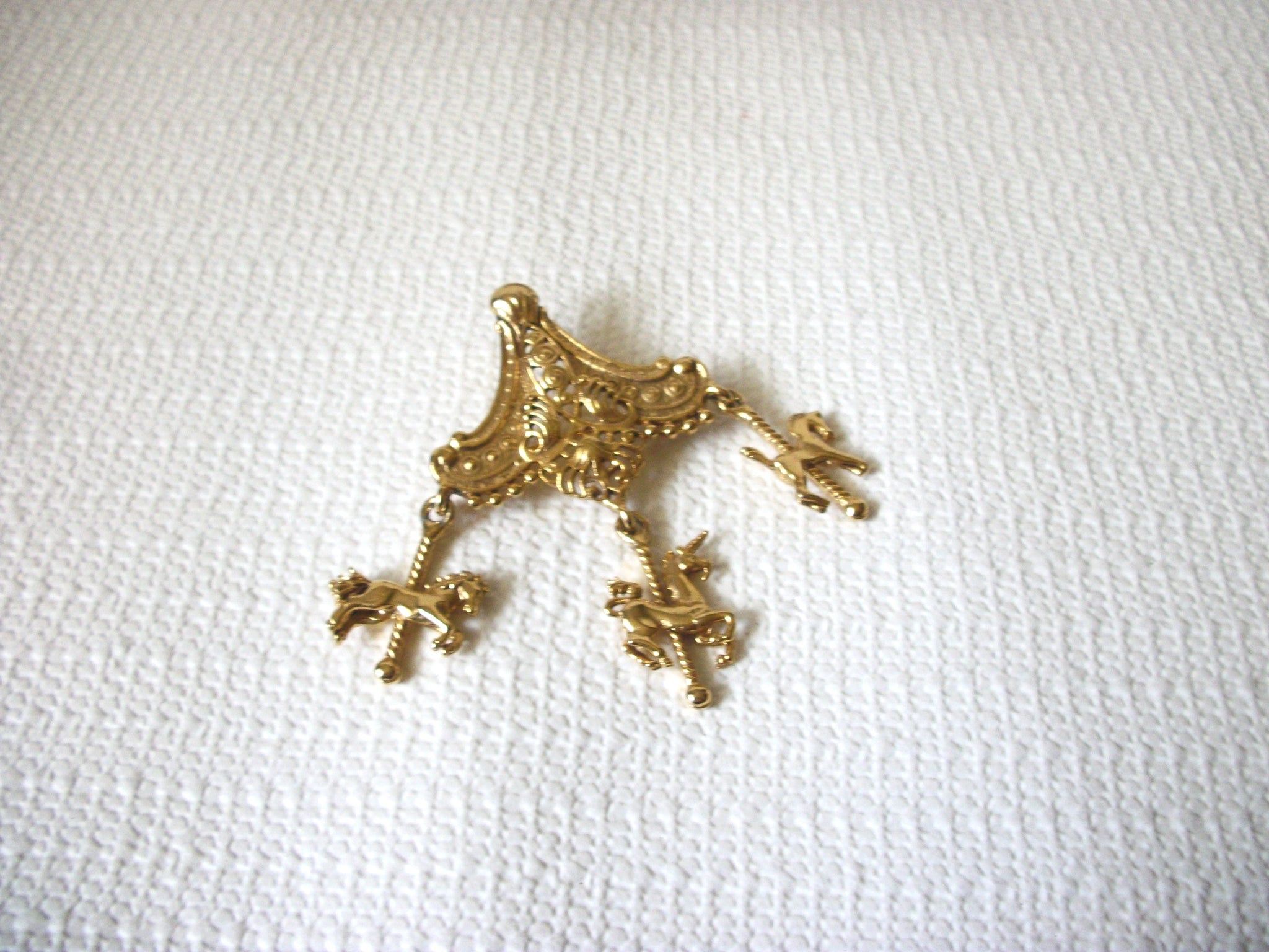 Vintage Carousel Unicorn Brooch 40720