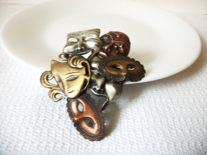 Vintage Distressed Metal Figurative Brooch 40820