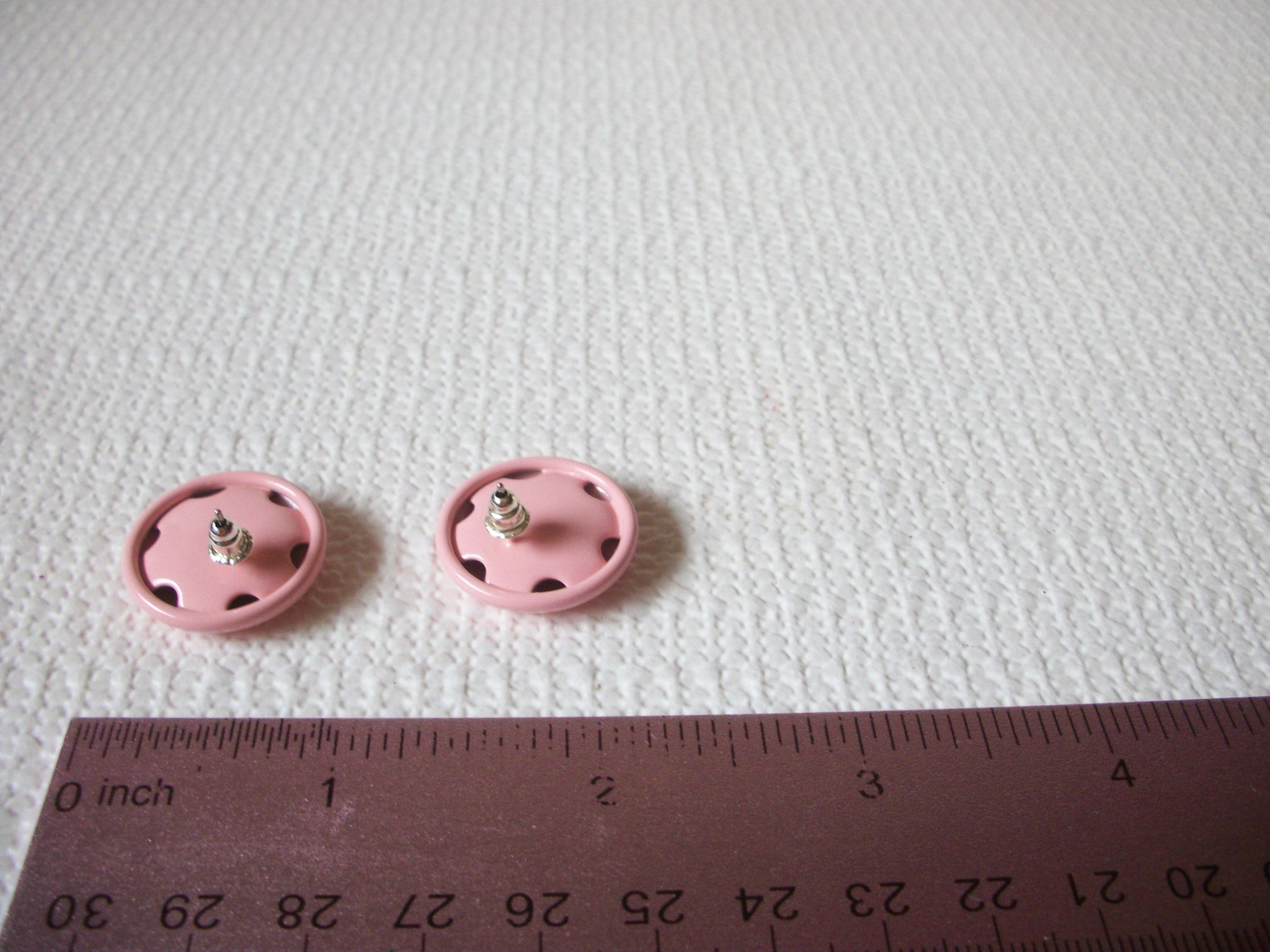 Retro Coral Pink Button Earrings 60520