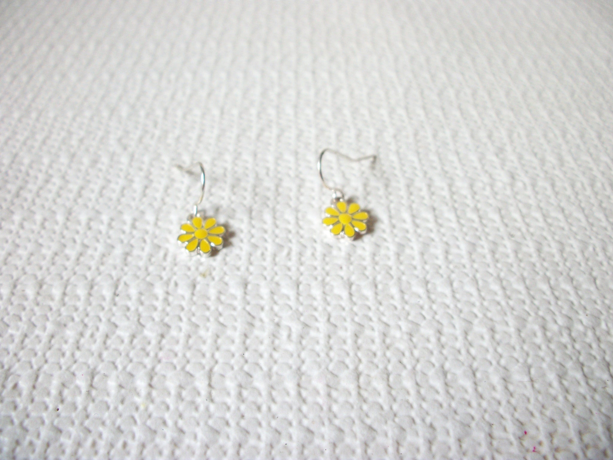 Retro Dainty Yellow Flower Earrings 60520