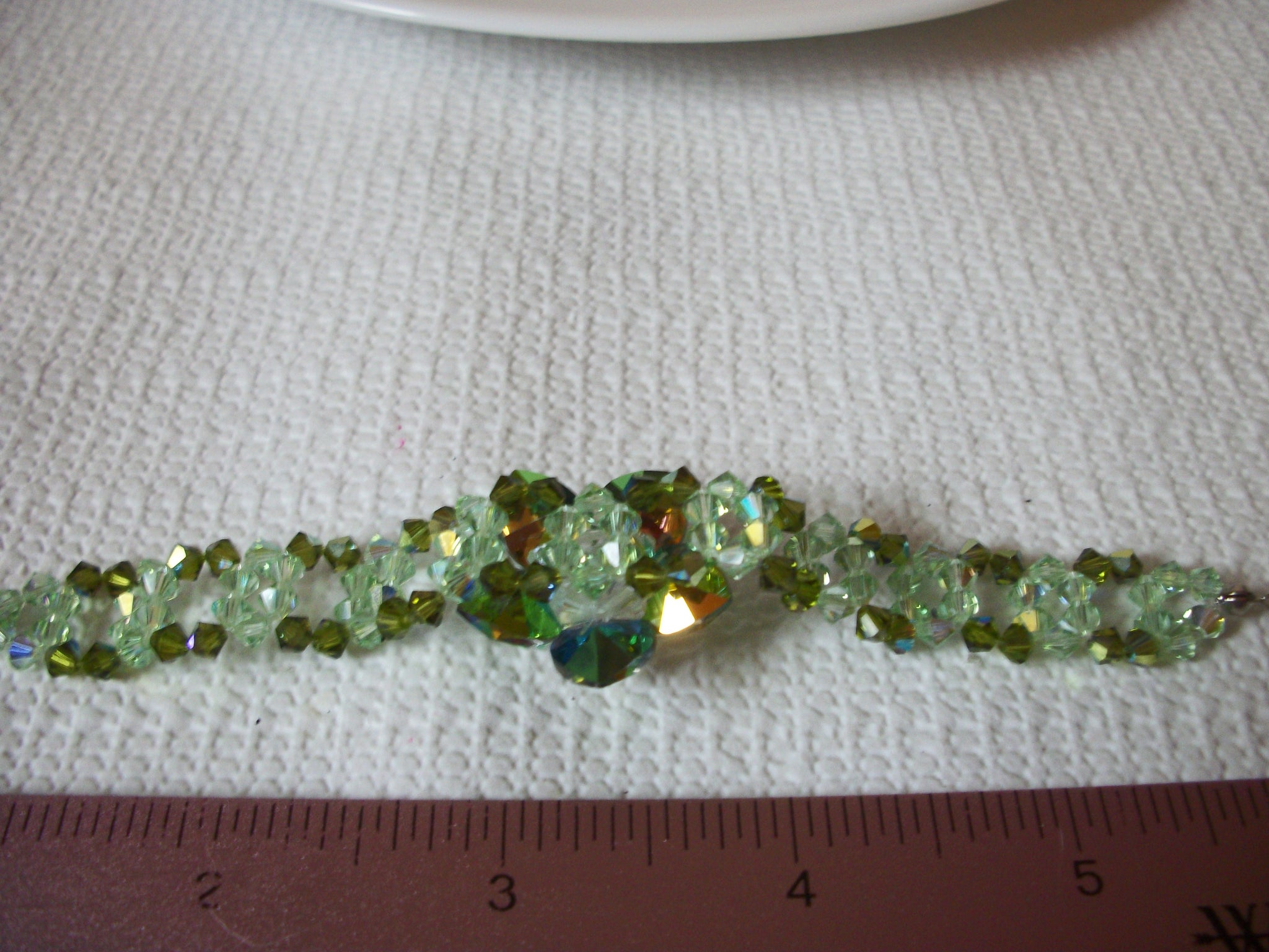 Stamped Czech Green Floral Bracelet 40820