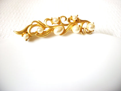 Designer Vintage Pearl Brooch 40920