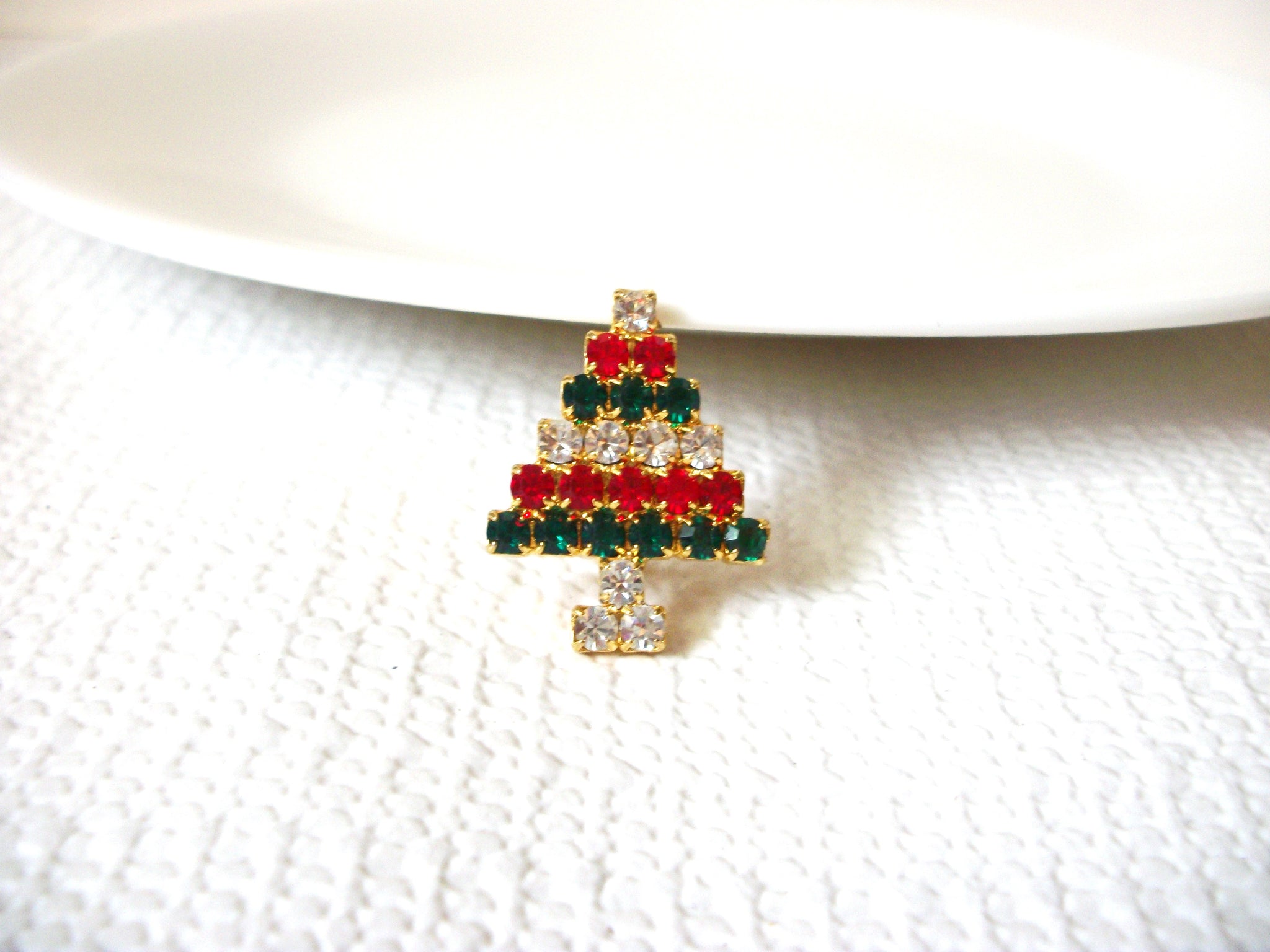 Smaller Vintage Rhinestones Christmas Tree Brooch 41120