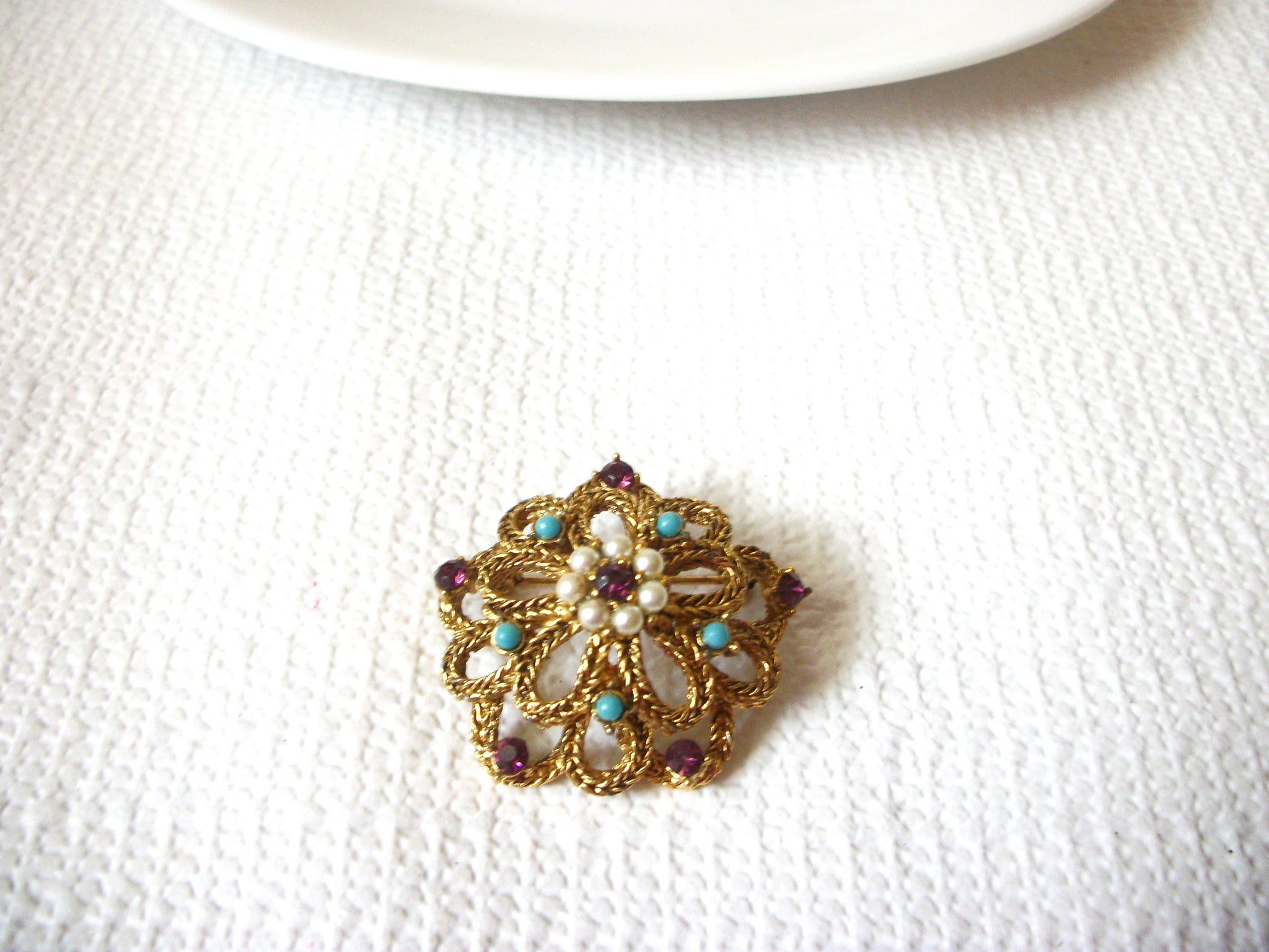 Vintage Victorian Bejeweled Brooch 41120