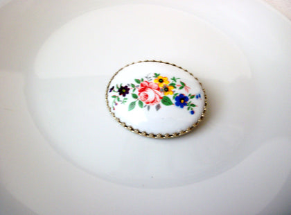 Vintage Hand Painted Flower Glass Brooch Pin 121820
