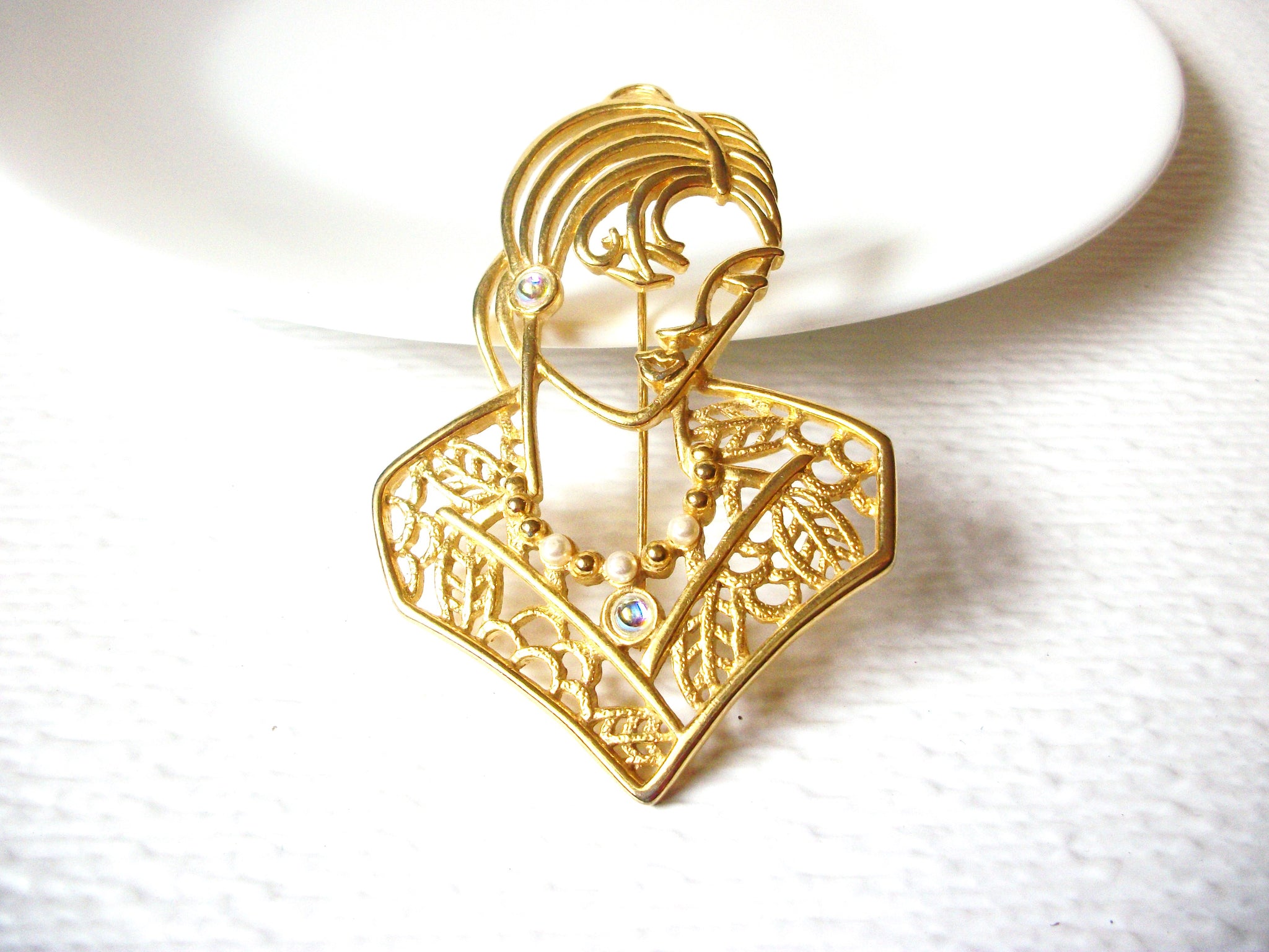 Vintage Large Female Gold Toned Spain Lady Brooch Pin 121920