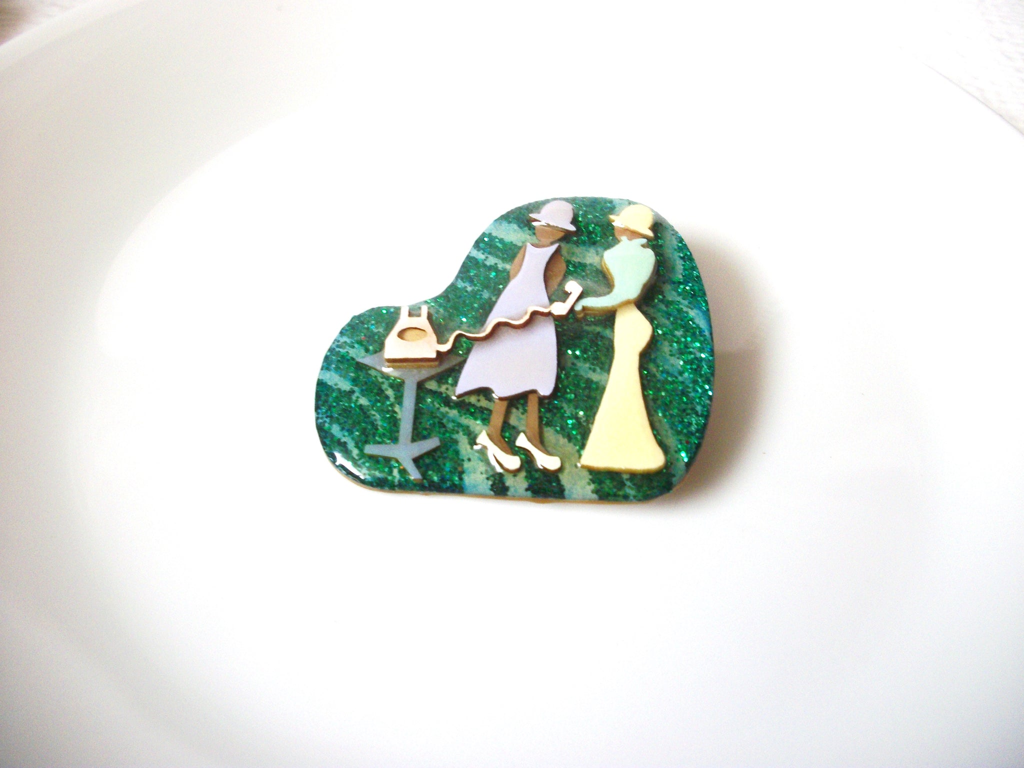 Vintage Lucinda Woman Pins Chic Ladies Woman Pins By Lucinda 121720