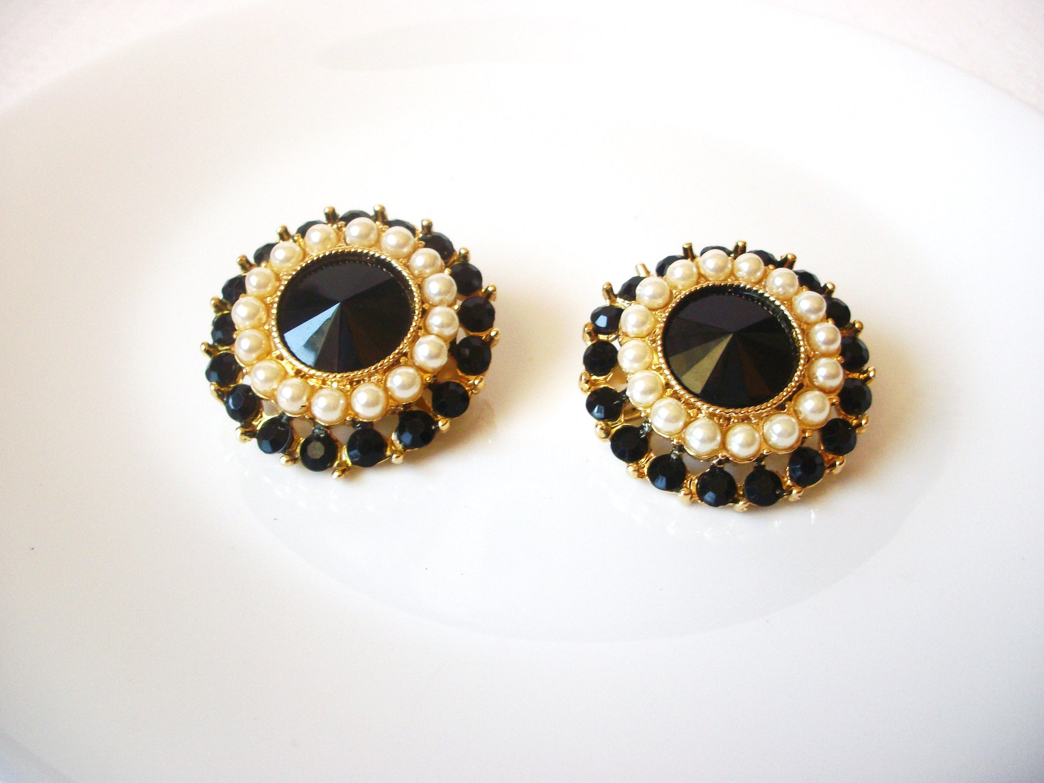 Vintage Black Rhinestone Faux Pearl Clip On Earrings 121720