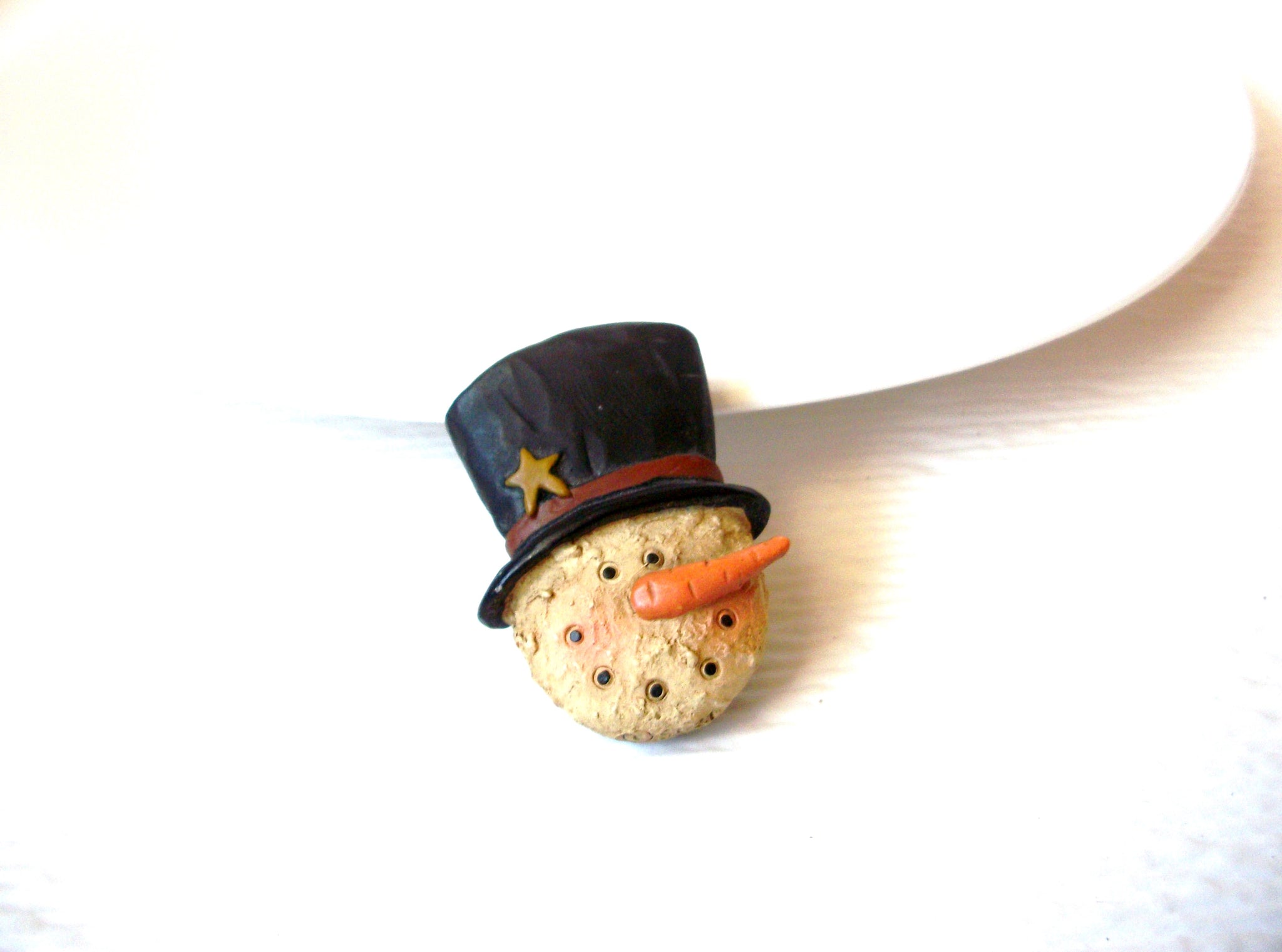 Vintage Hand Molded Snowman Brooch Pin 121320
