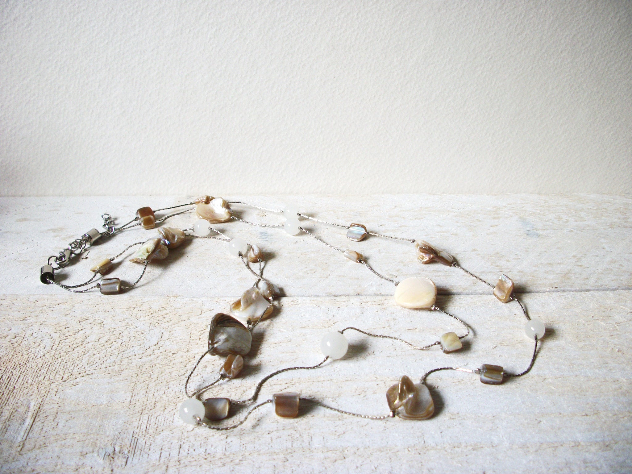 Vintage Mother Of Pearl Shell Necklace 60720