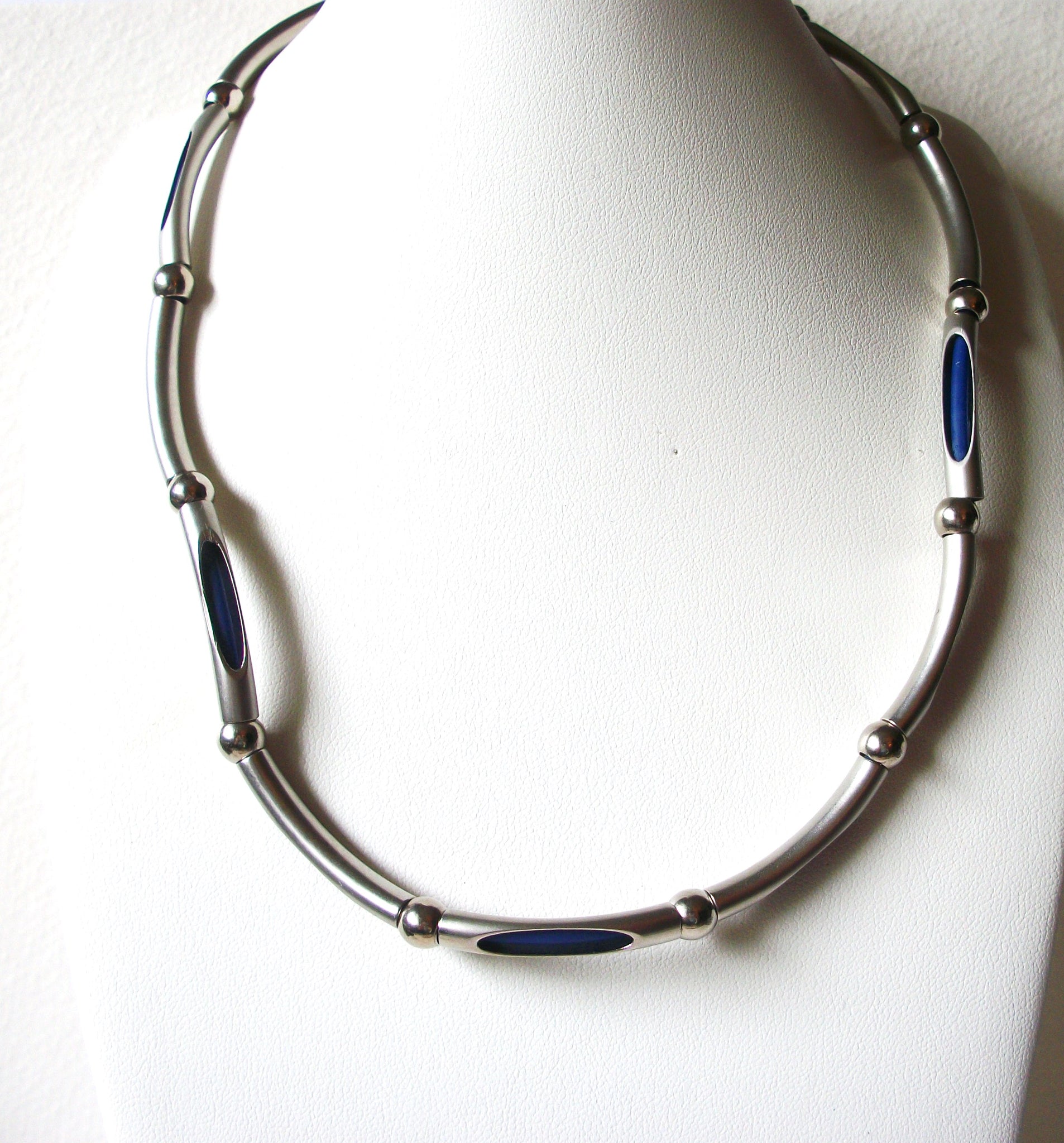 Retro Silver Blue Necklace 60720