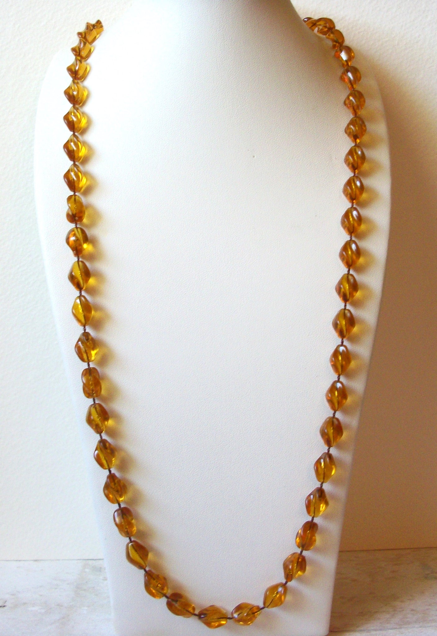 Vintage Amber Golden Necklace 61620