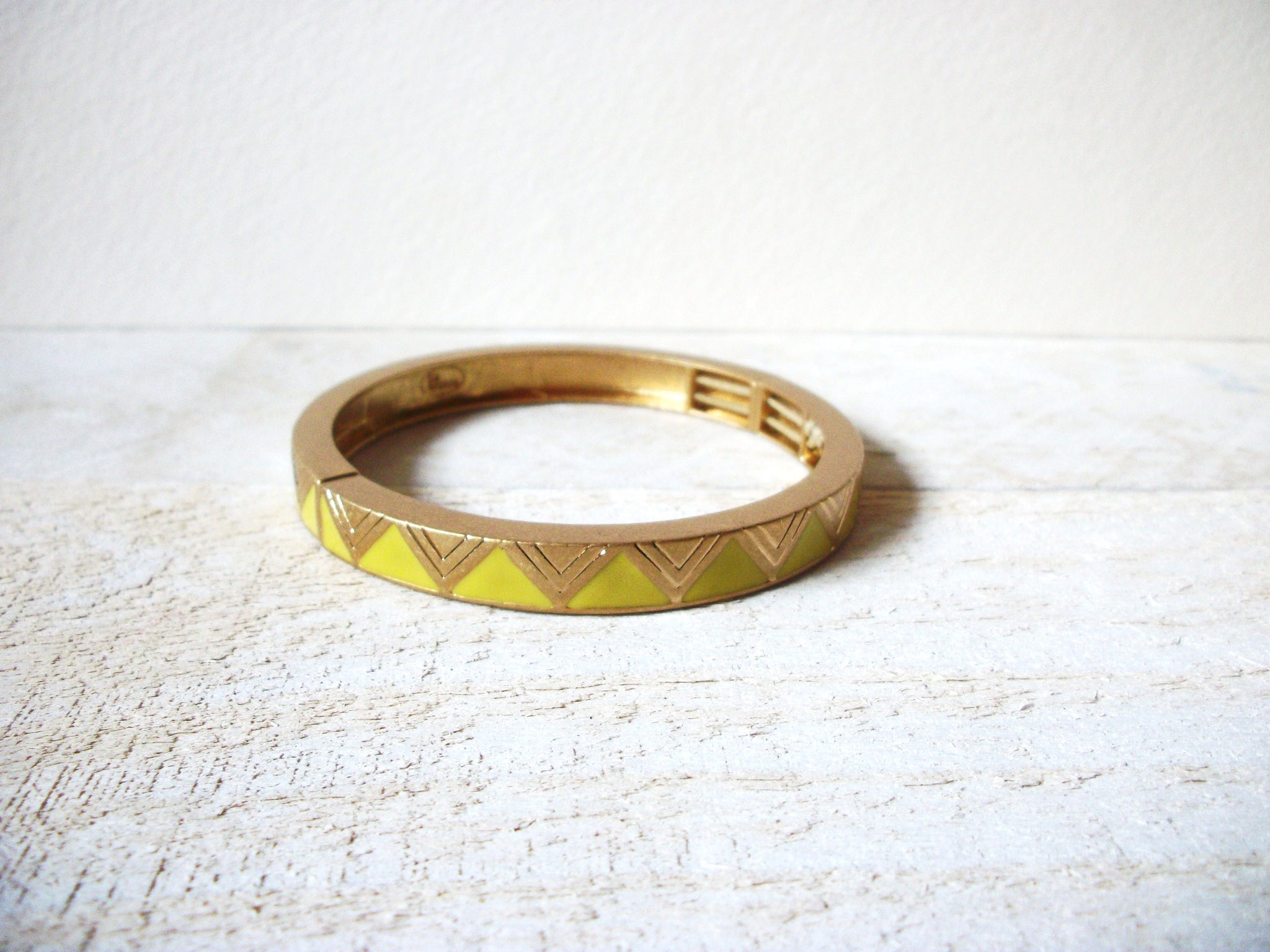 LIA SOPHIA Matte Gold Lime Enameled Bangle Bracelet 62120