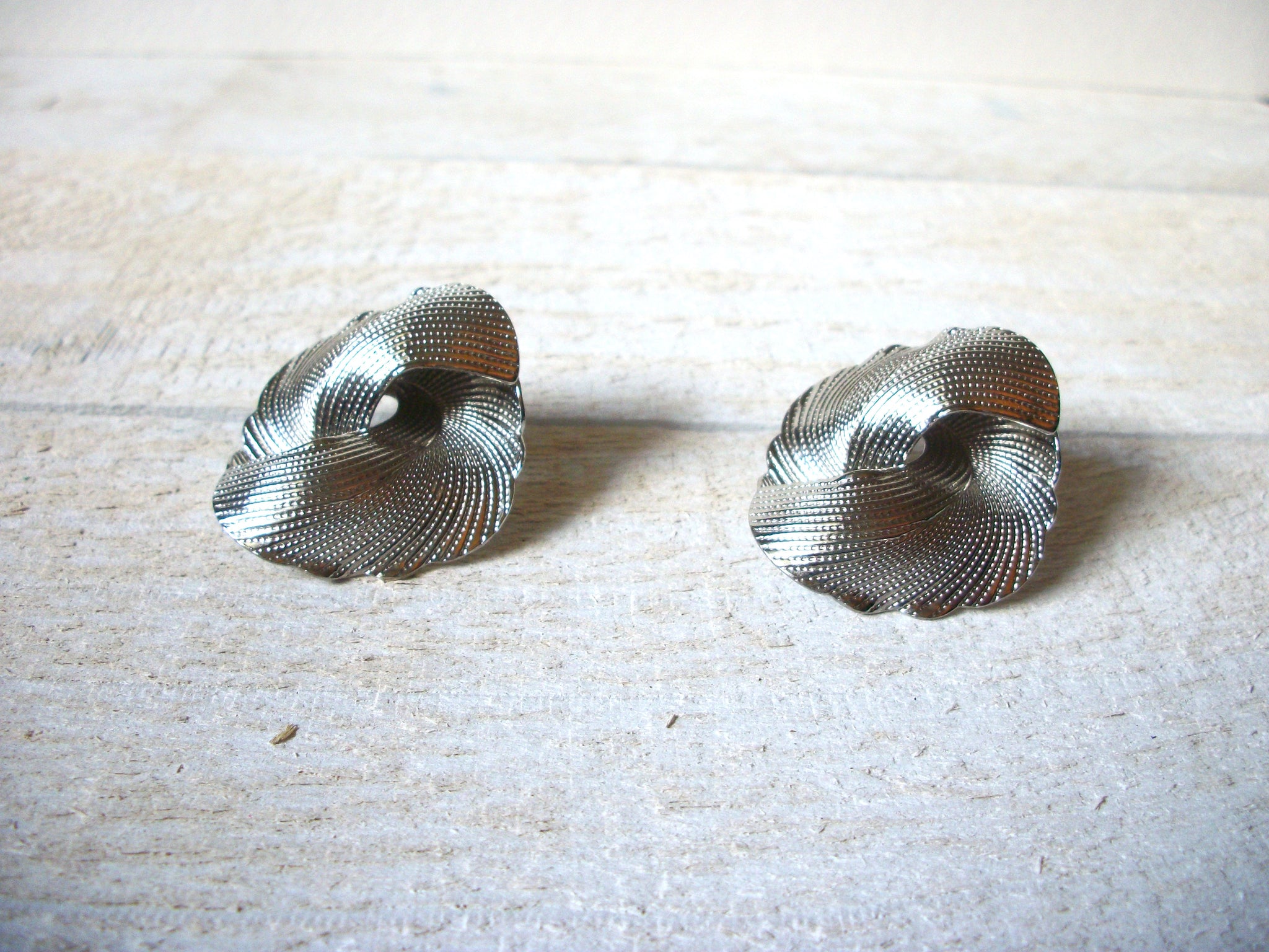 Vintage Chunky Silver Toned Earrings 61020