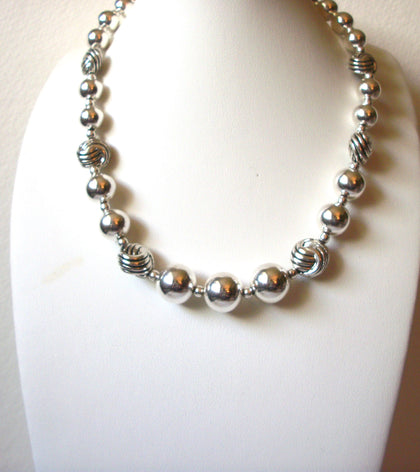 Retro Silver Toned Beads Necklace 62520