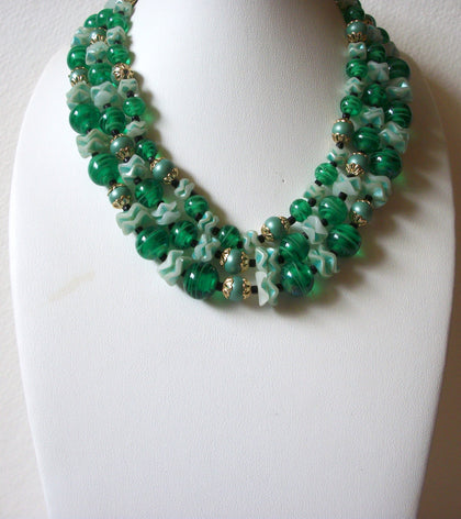 JAPAN 1950 Green Glass Necklace 62820