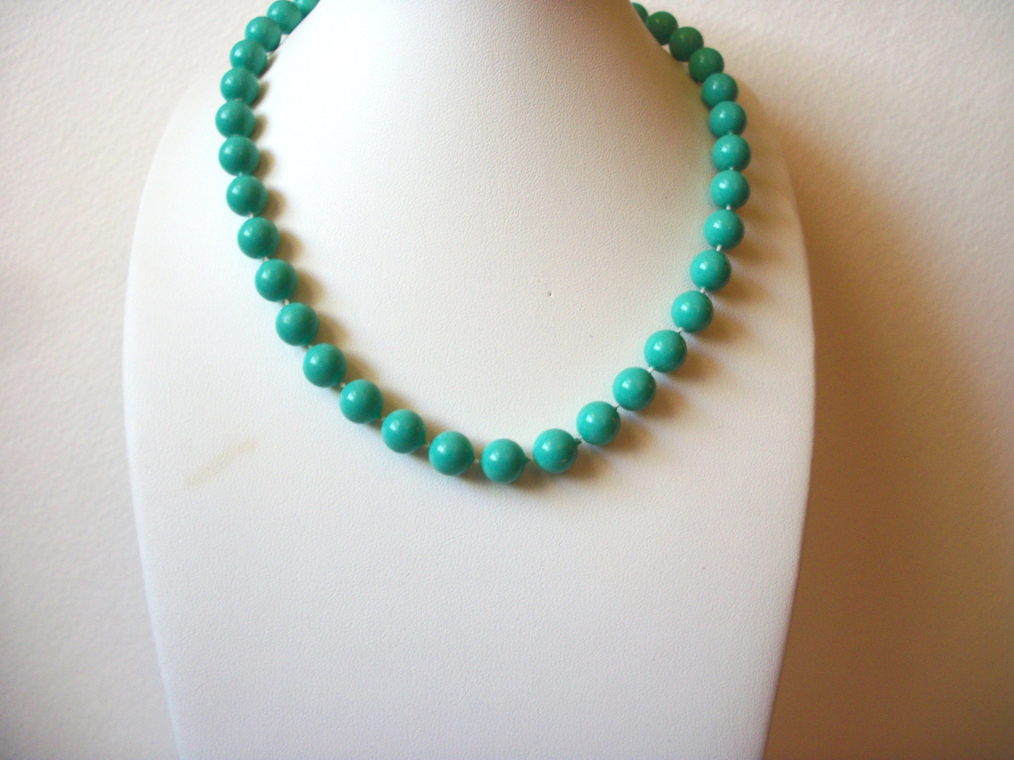 Retro 1980s Green Turquoise Necklace 61320