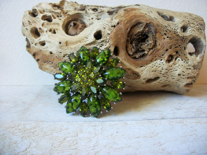 Vintage Green Rhinestones Brooch 61220