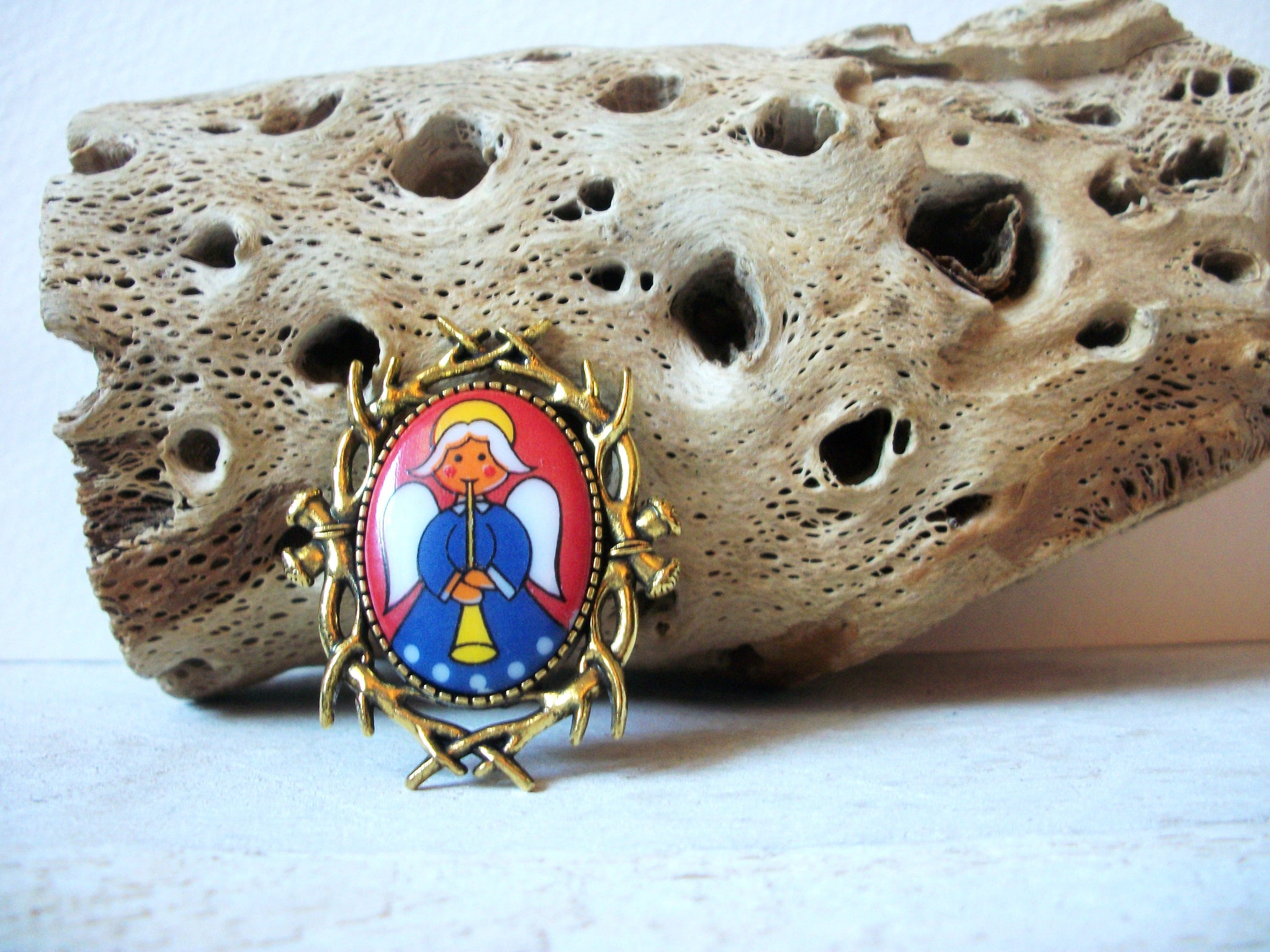 German Limoge Stone Christmas Brooch 61920