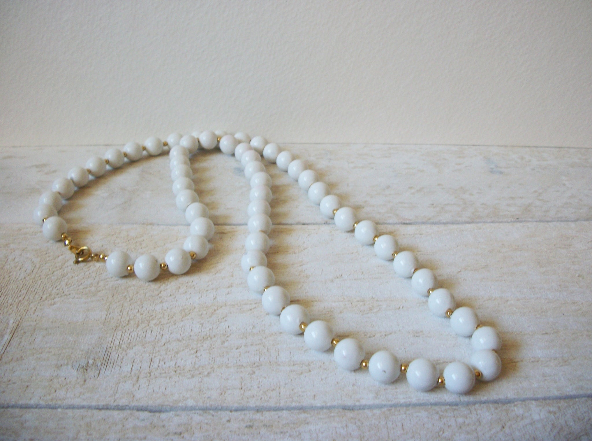 Retro White Beads Necklace 61420