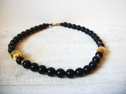 Retro 1970s Black Gold Necklace 62620
