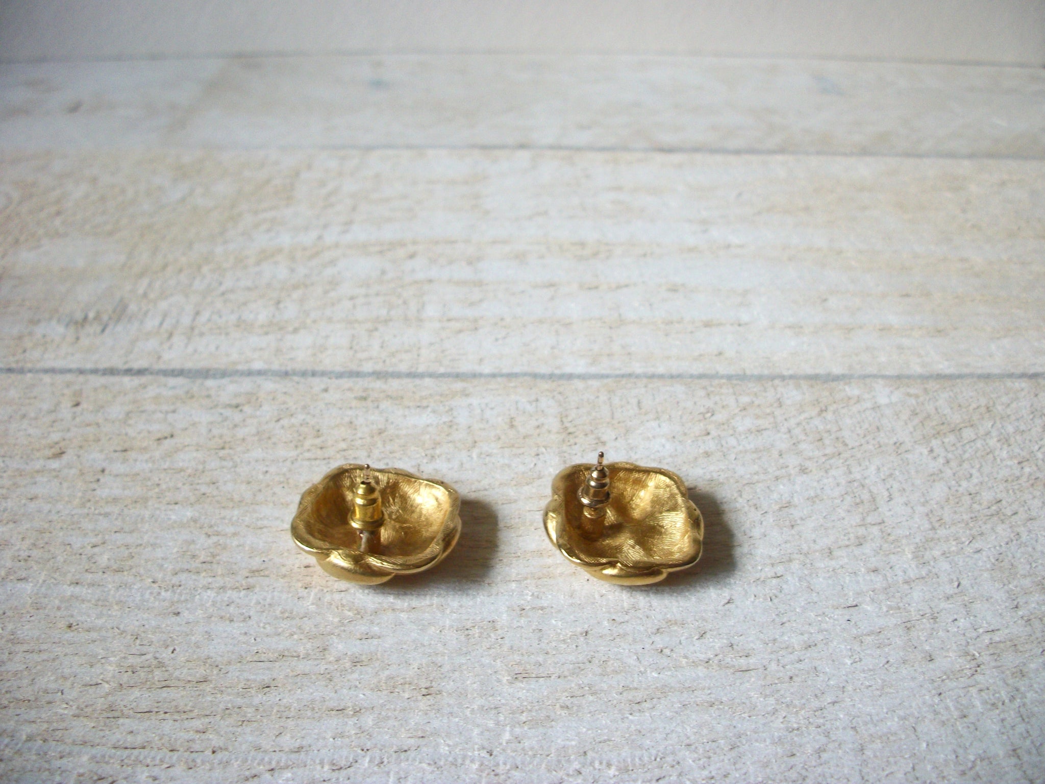 Retro Matte Gold Earrings 61020