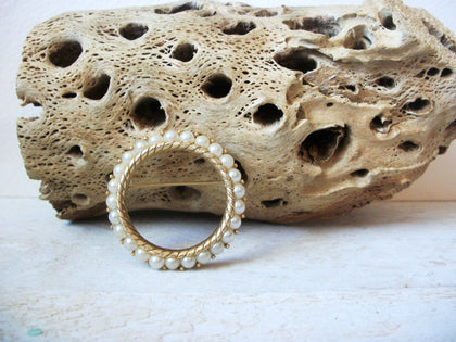 Vintage Glass Pearl Brooch 62620