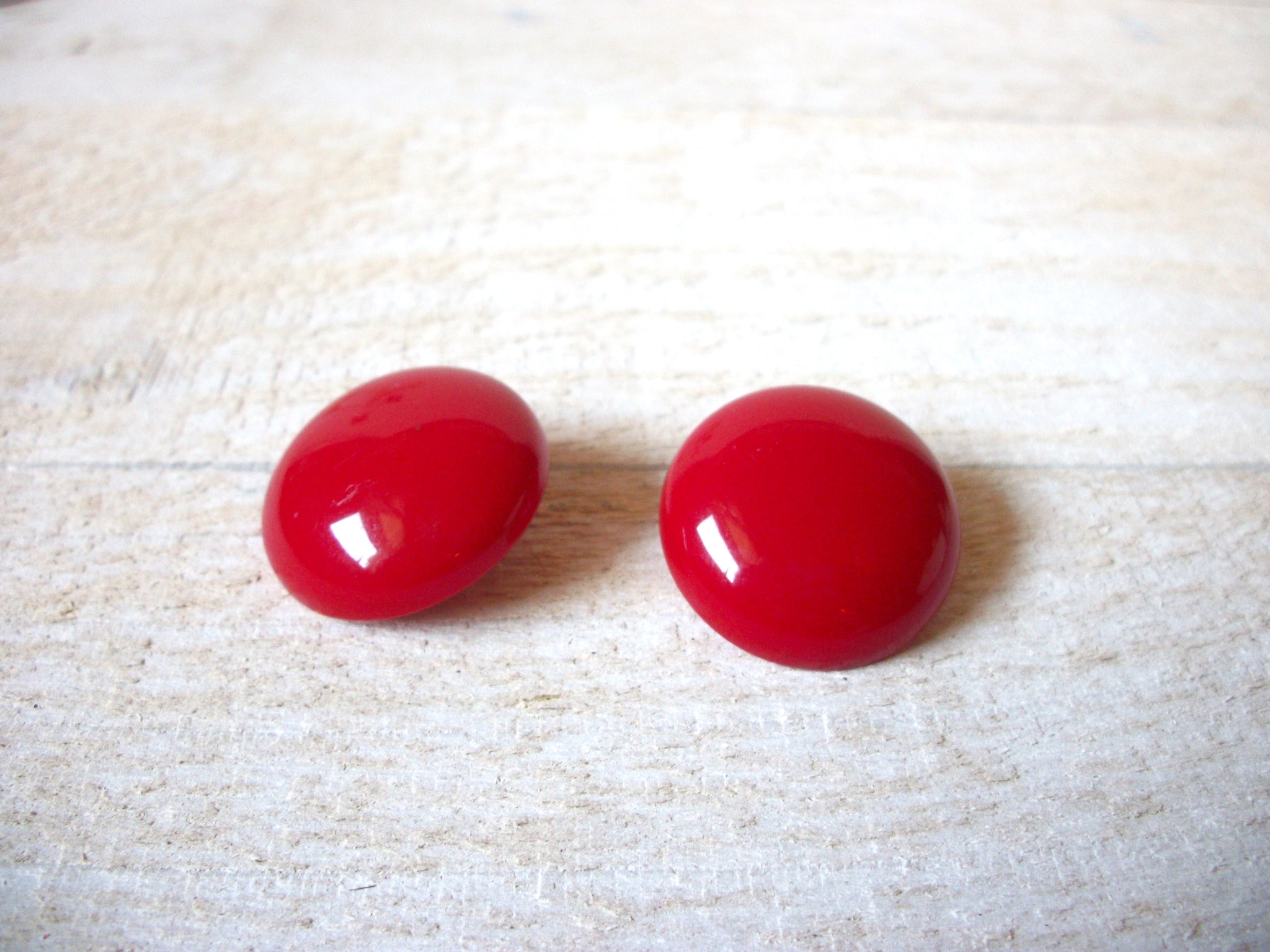 Vintage Red 1950s Button Clip On Earrings 61920