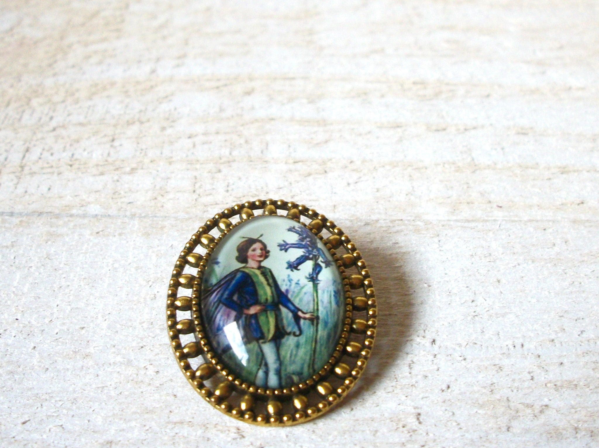 Hand Made Glass Young Lord Brooch 62220