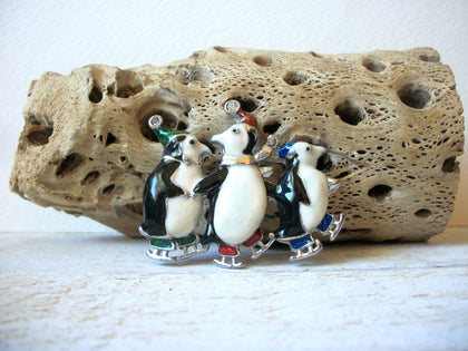 Vintage Penguins Brooch 61220