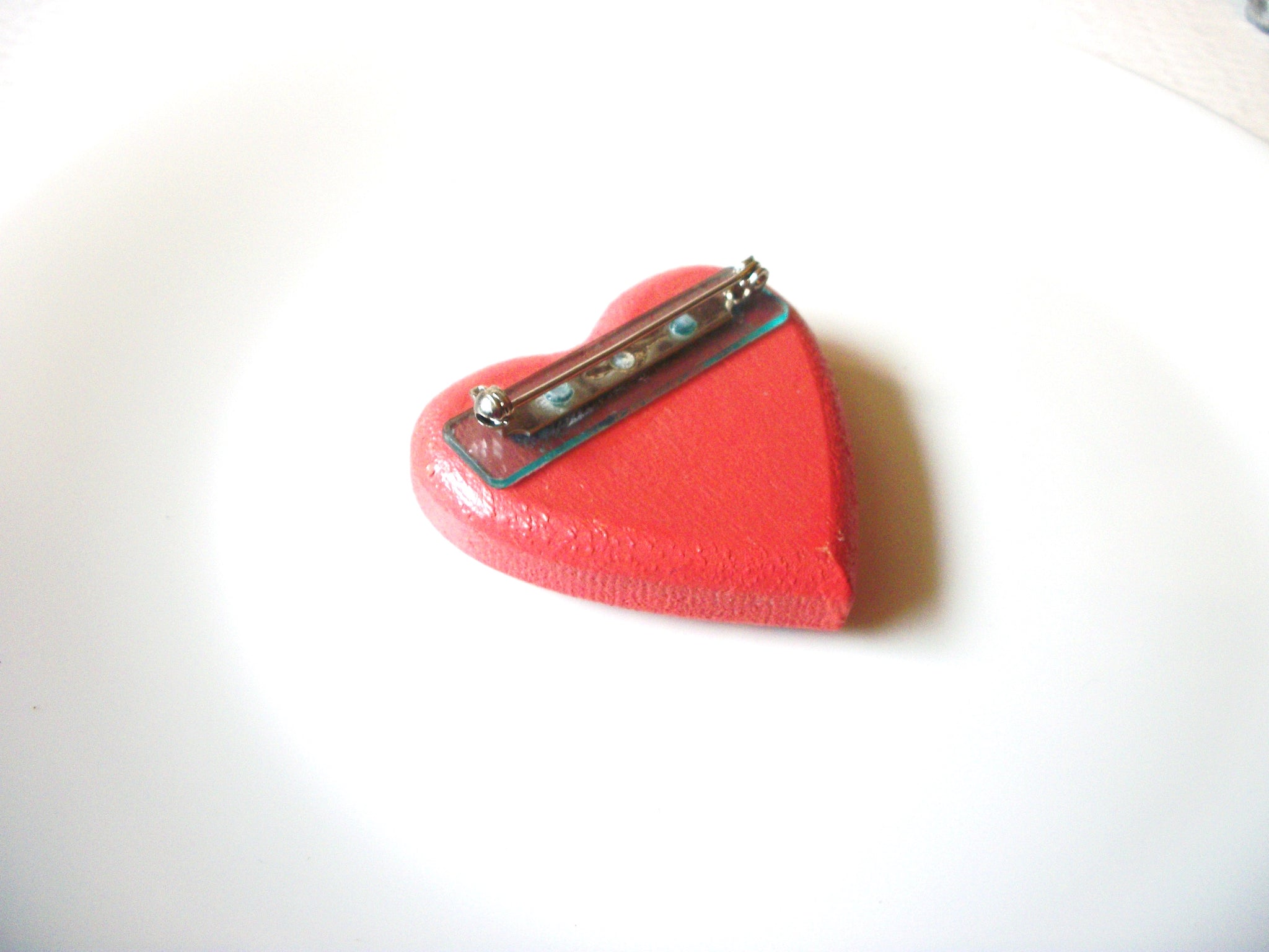 Hand Painted Wooden Flower Heart Brooch Pin 121920
