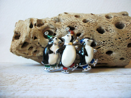 Vintage Penguins Brooch 61220