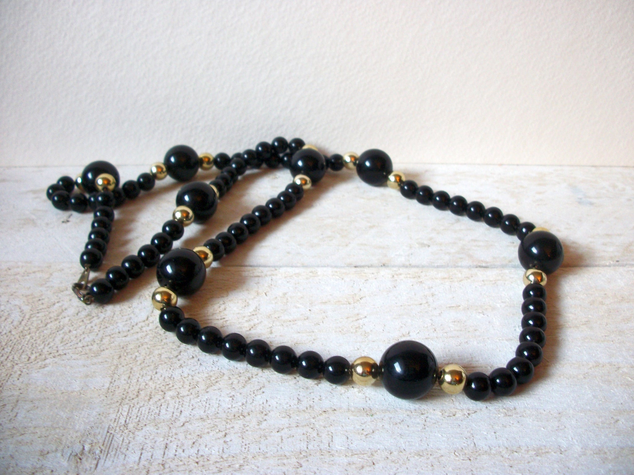 Retro Black Gold Necklace 61120