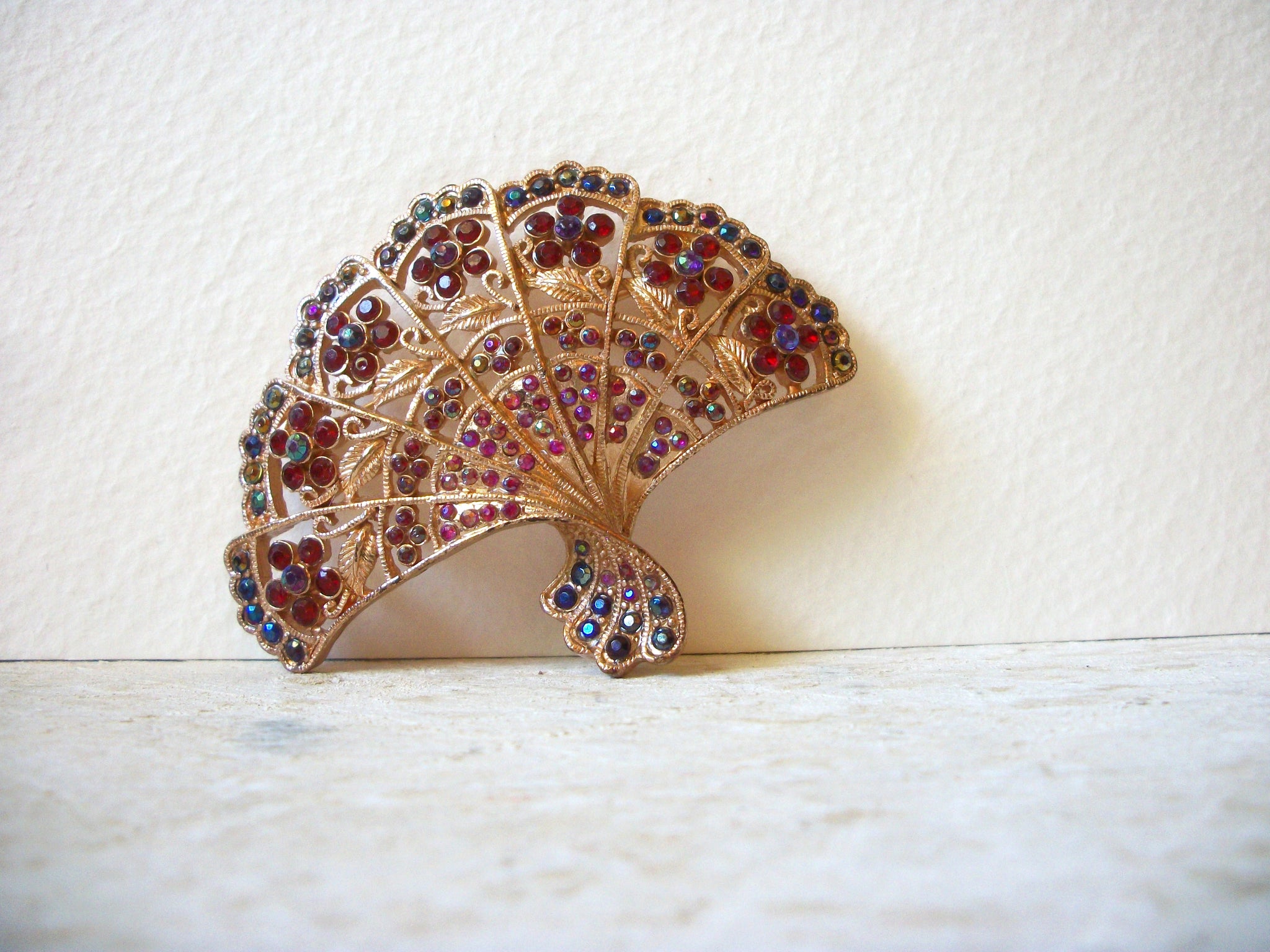 Vintage Bejeweled Fan Brooch 61220